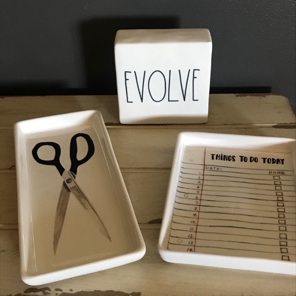 Rae Dunn Think-Evolve To do- Scissor plates